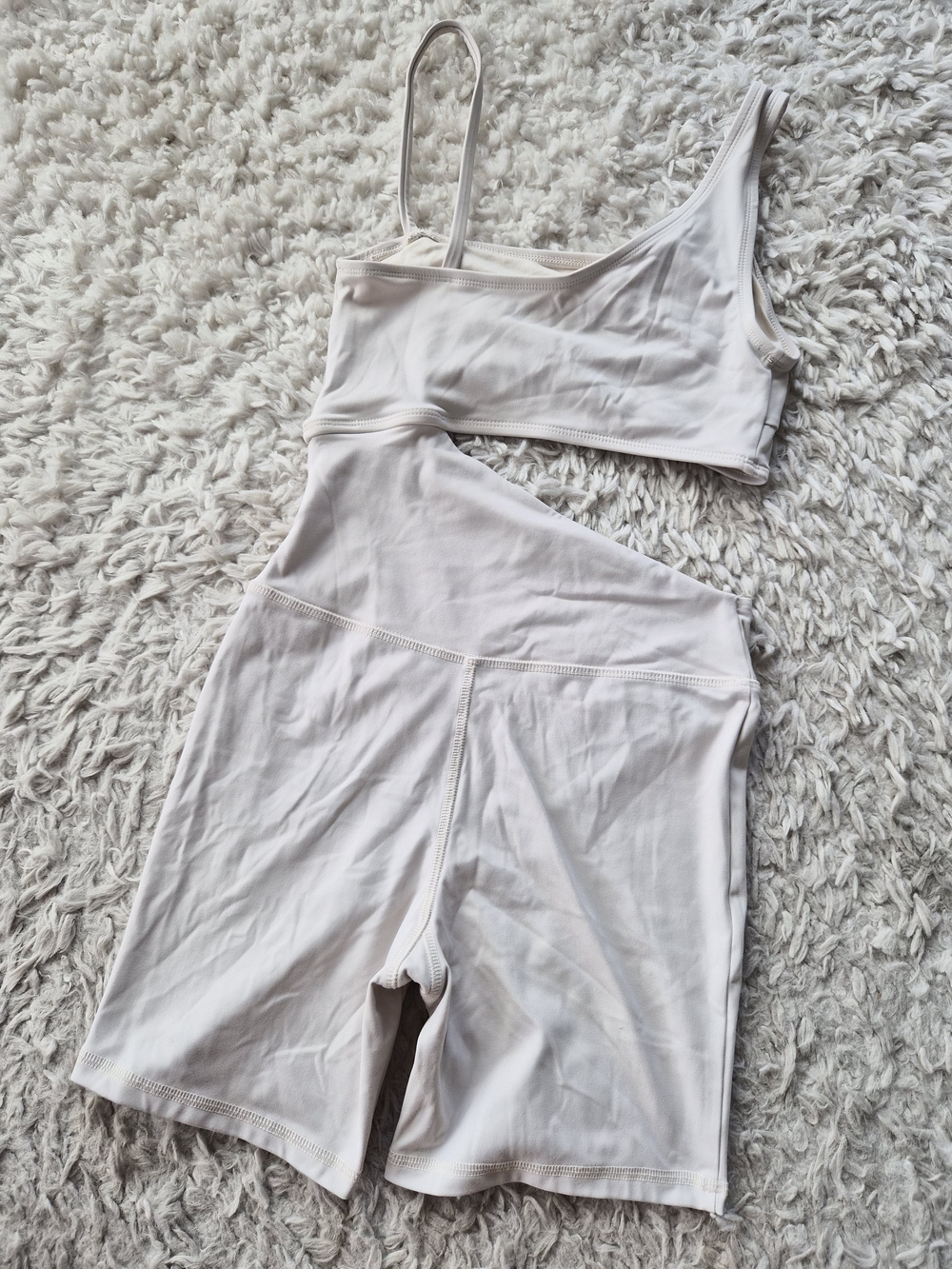 Forever 21 One-Shoulder Cutout Active Romper Cream - XS - Picture 10 of 13